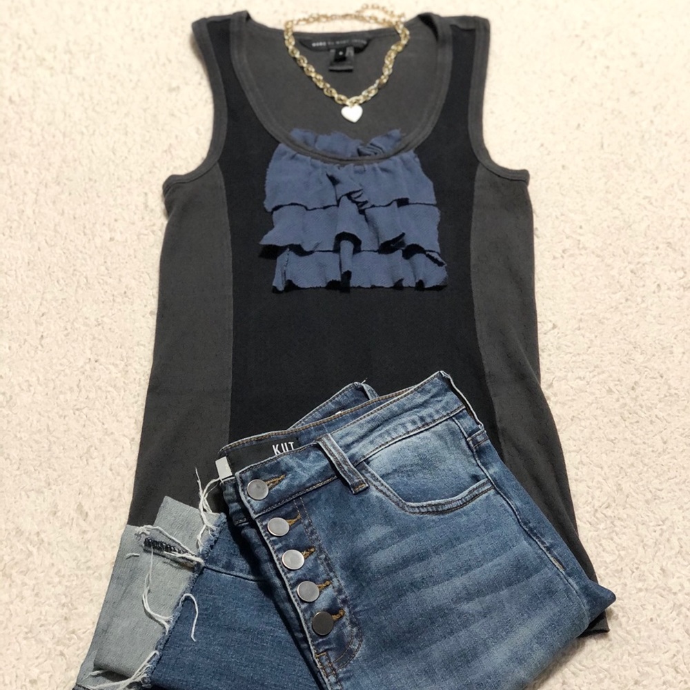 Tank top - Picture 2 of 6